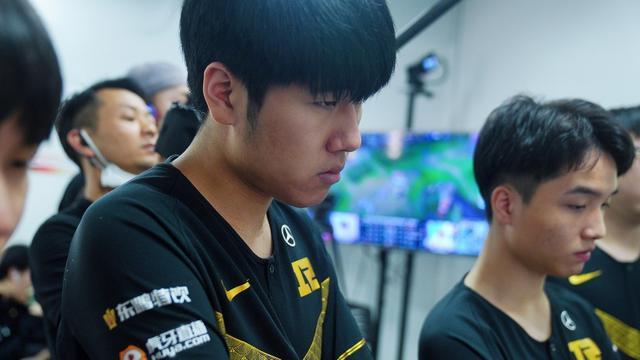 不仅贡献了 不仅贡献了