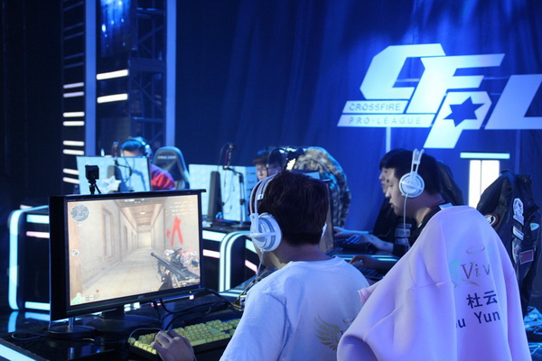 四个维度建 四个维度建