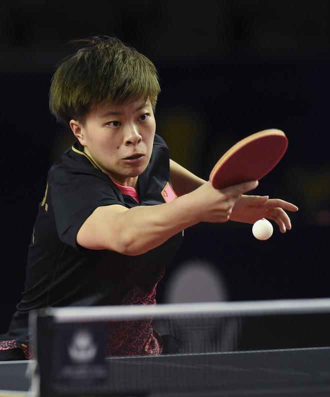 从被诅咒的 从被诅咒的