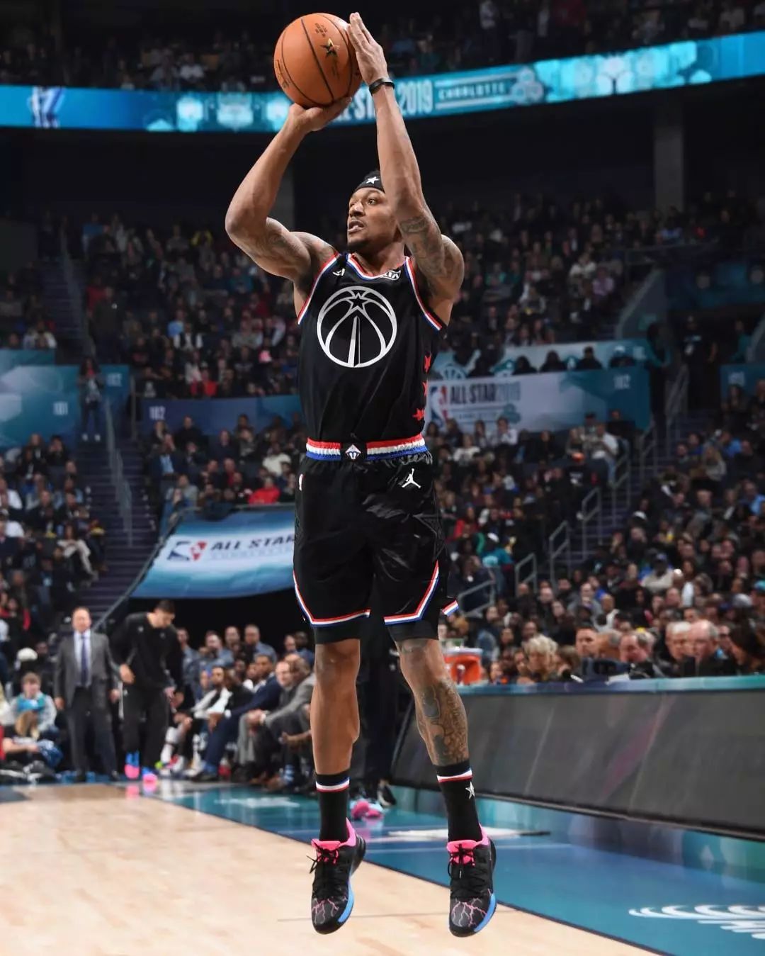 提供地板 提供地板